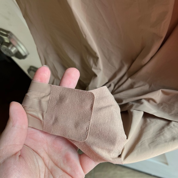 YITTY nwt Smoothed Reality Square Neck Bodysuit - Picture 9 of 9